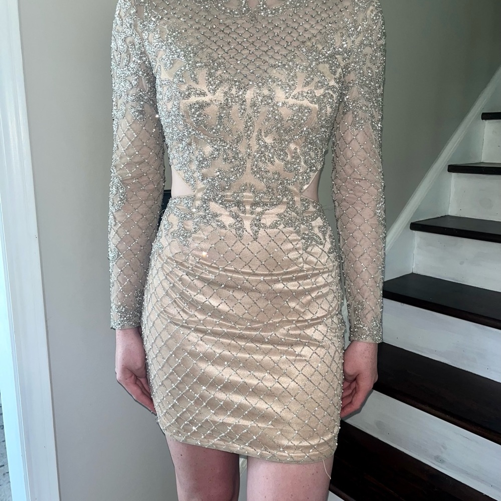 HOMECOMING ✨ Gorgeous formal dress. Worn once. Purchased new.